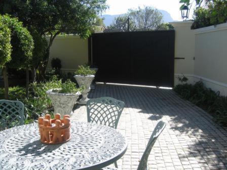 Navona Constantia Guest Cottage Cape Town Exterior foto