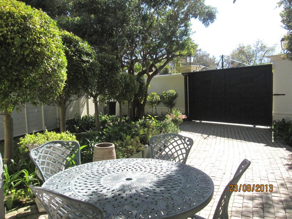 Navona Constantia Guest Cottage Cape Town Exterior foto